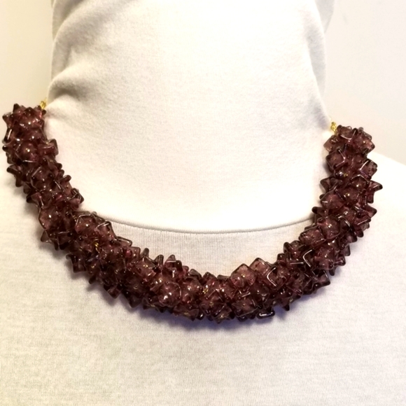 Genuine hand-carved Amethyst Flower Beads Cluster Necklace with Gold-tone Chain - Picture 2 of 13